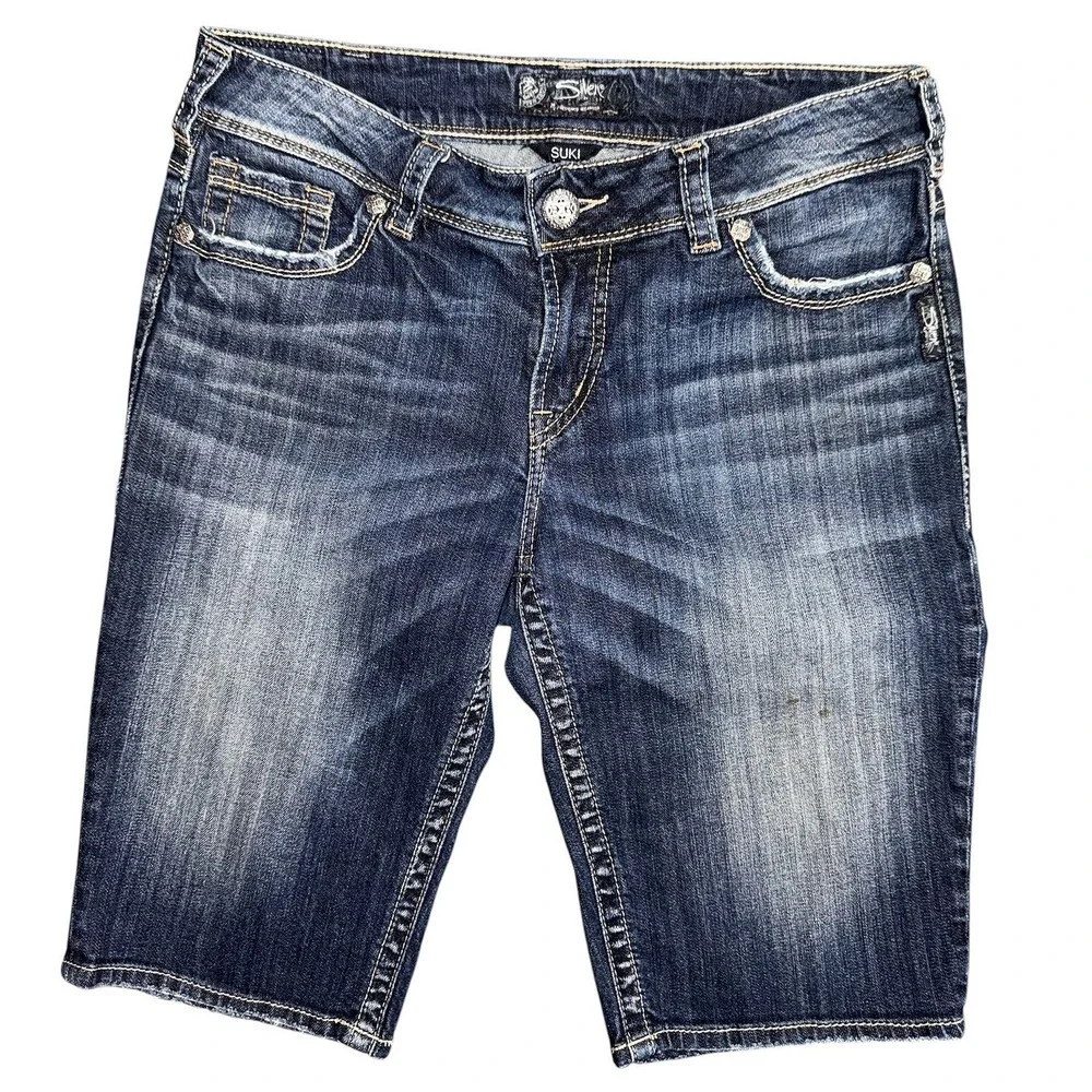 Silver Jeans Co Suki Mid Rise Curvy Bermuda Denim Shorts Dark Wash W31‎ L11